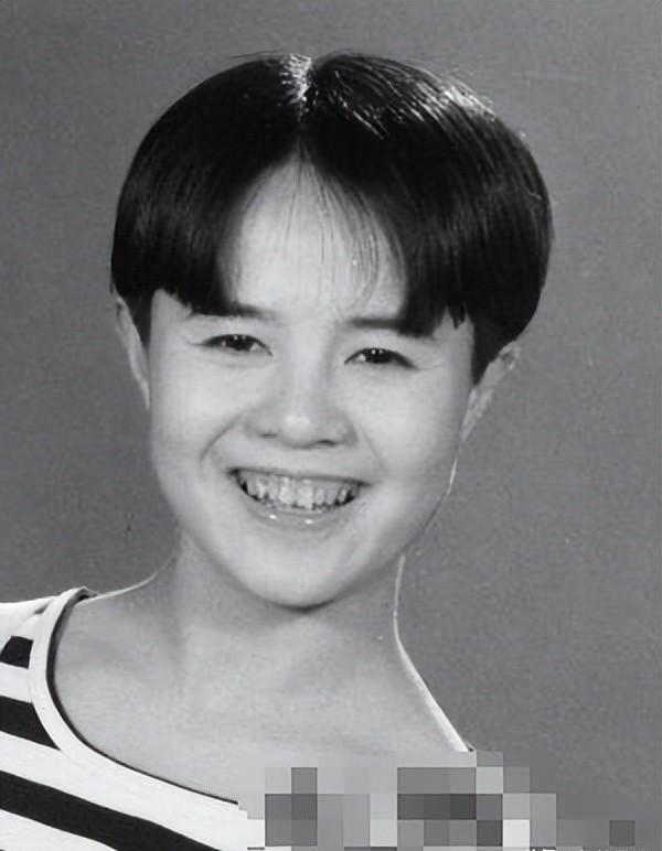 刘纯燕:荧幕风格大变,发掘何炅,却因一个发型被说"毁童年"