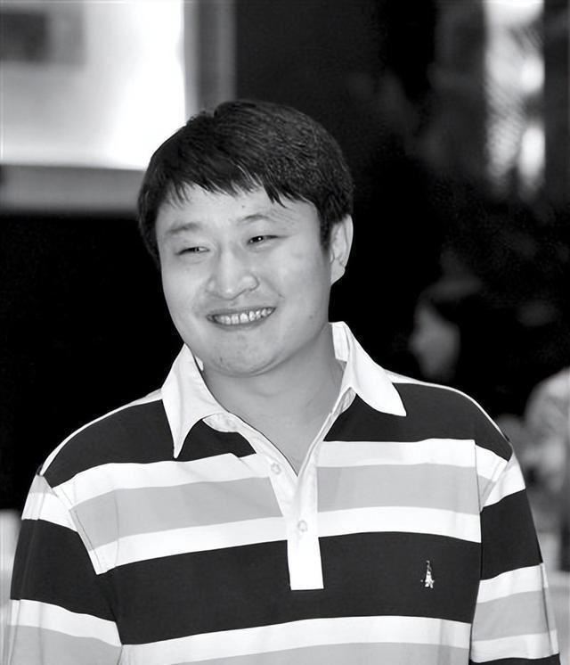 跳水冠军王克楠:郭晶晶的初恋,车祸早逝,遗孀单身替他养父母