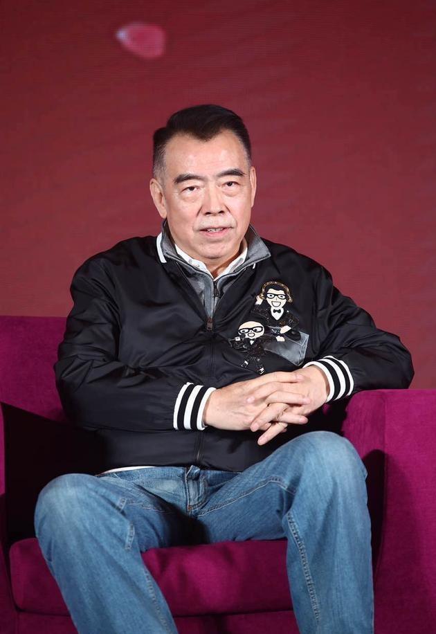 前妻爆料陈凯歌床上戏,网友:这是要颁发卧室奥斯卡