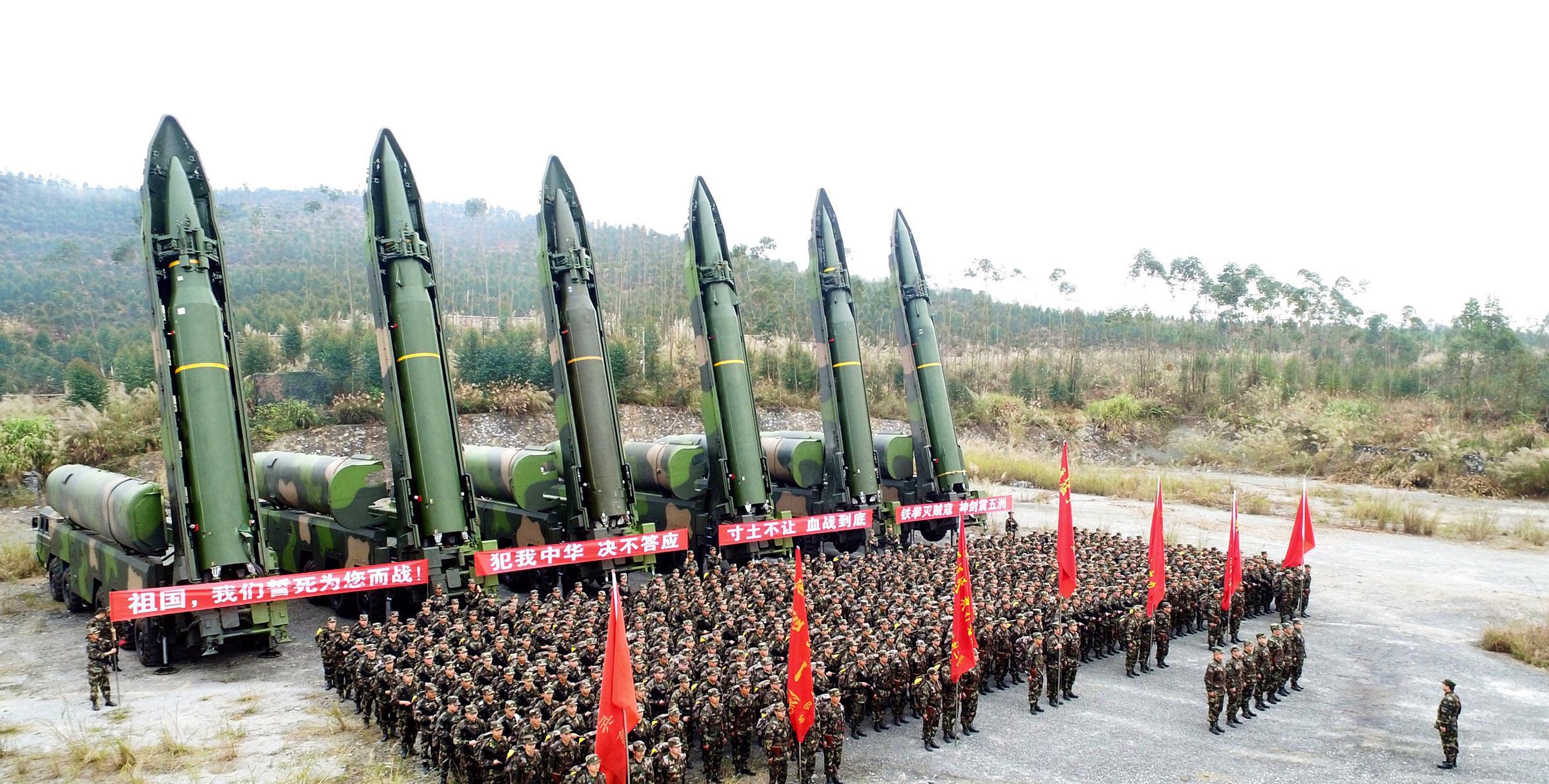 2.4万亿军费,我国海陆空火箭军,能升级多少先进装备呢?