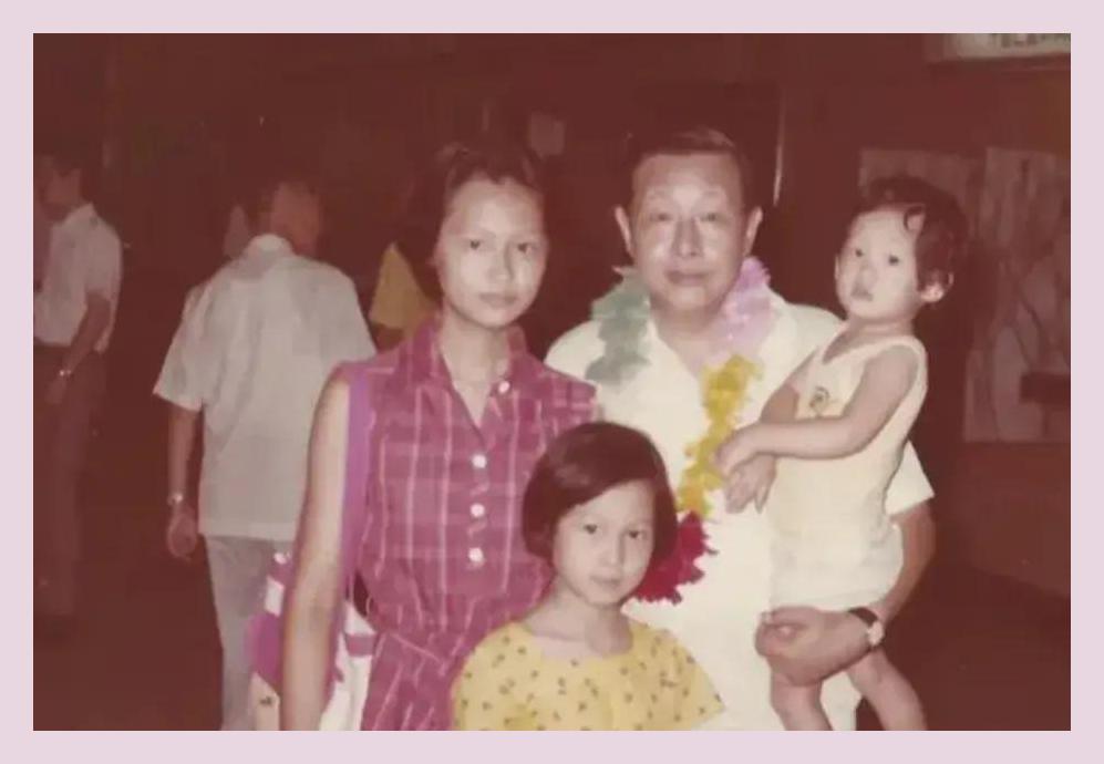 "奶茶"刘若英,演"结婚狂"方小萍,46岁高龄生子,至今很幸福