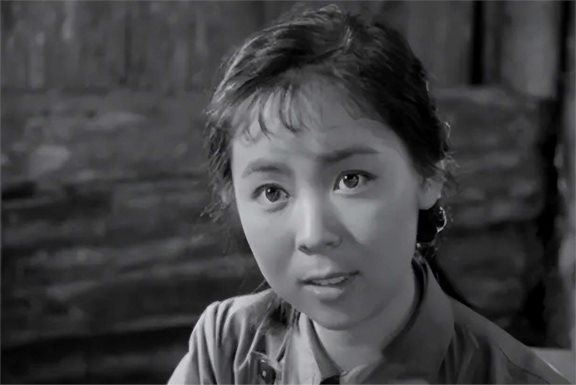 王芳扮演者刘尚娴!因《英雄儿女》毁一生,83岁的她如今怎样