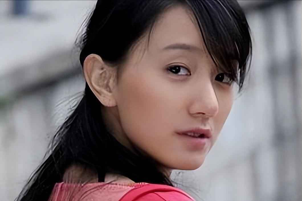 李倩:16岁演戏救患癌父亲,是黄轩唯一官宣女友