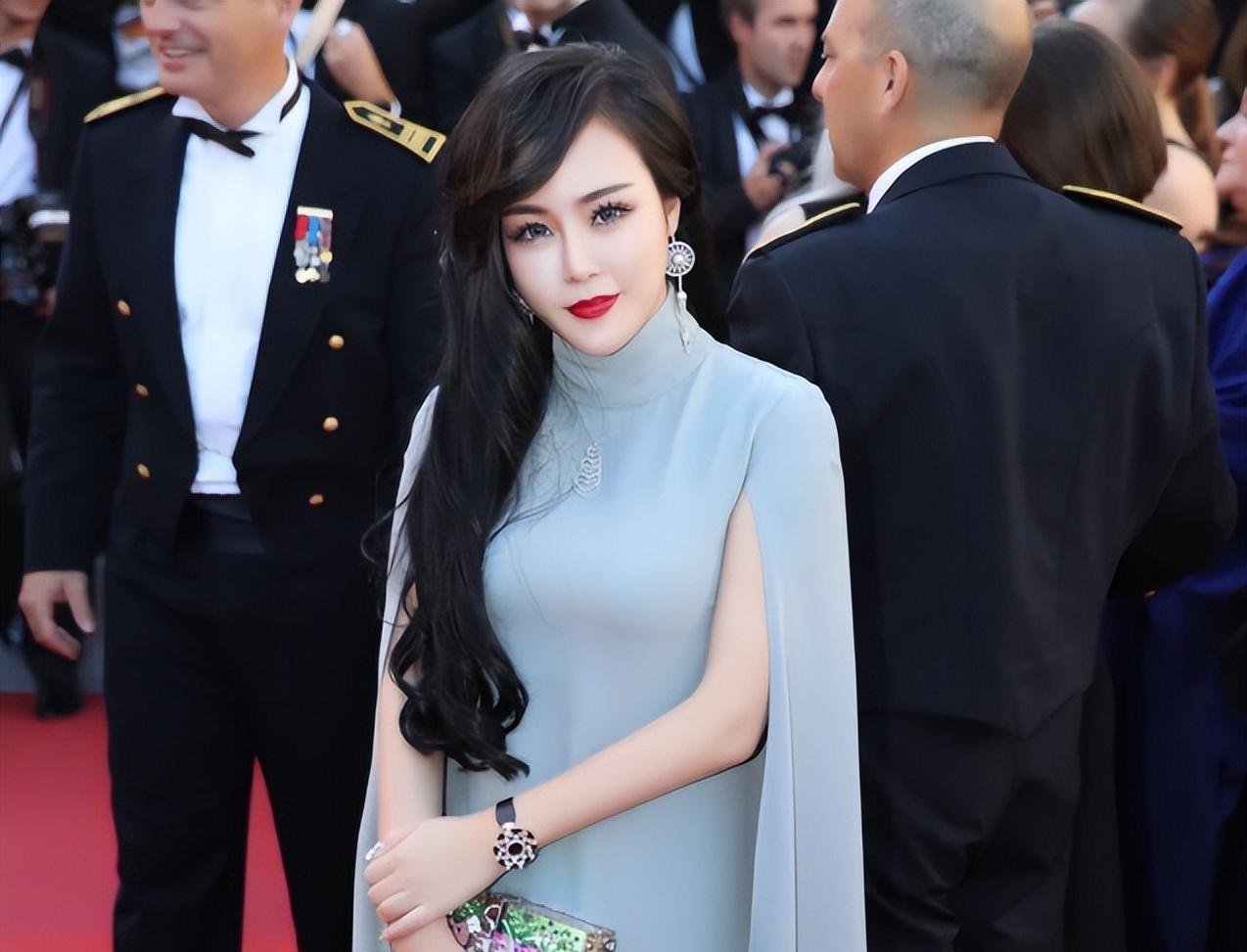 网红辛巴直言感情经历,承认离过婚,离婚原因:前妻出轨好兄弟!