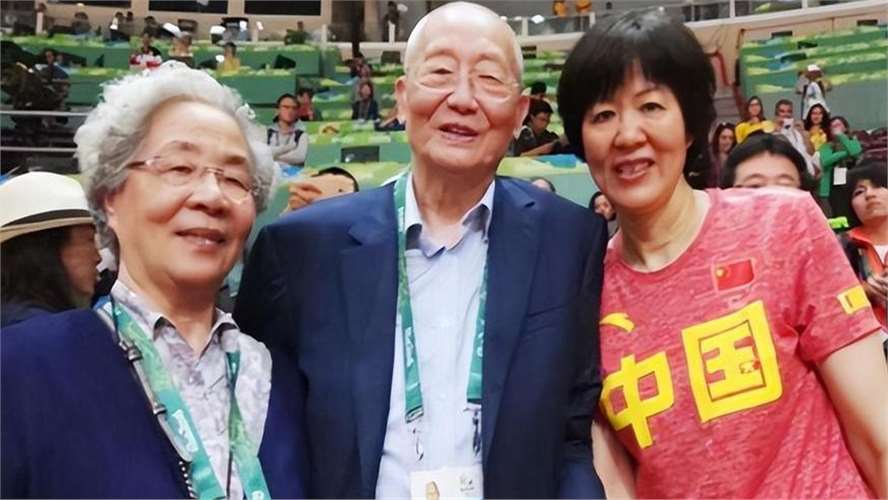 让郎平"远走美国",没想到87岁的魏纪中,终是走到了现在这一步