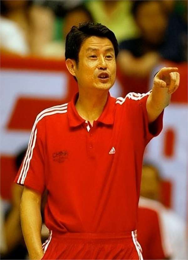 让郎平"远走美国",没想到87岁的魏纪中,终是走到了现在这一步