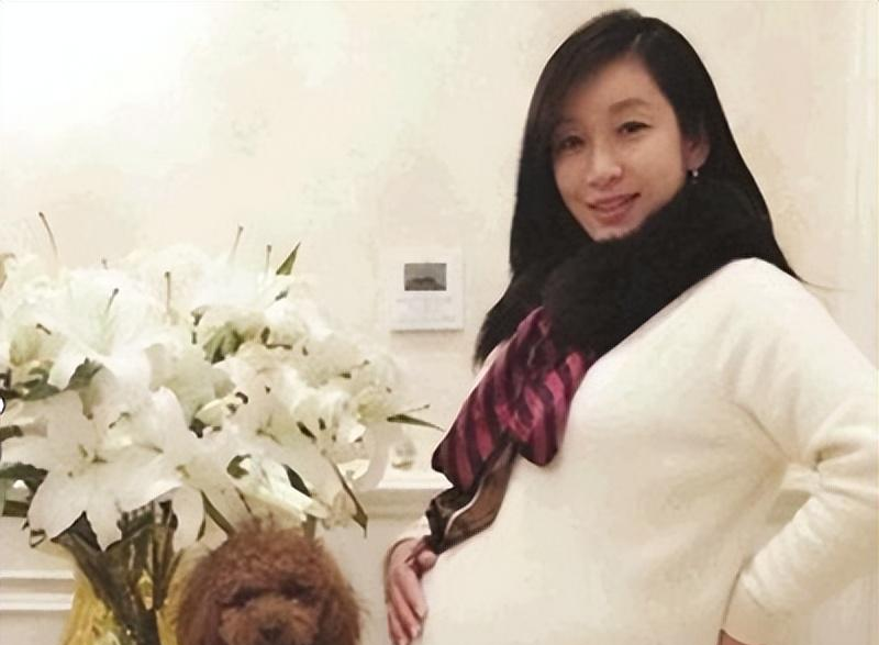 秦海璐"巨婴症儿子"已经9岁,见到他容貌后,网友称呼很是意外