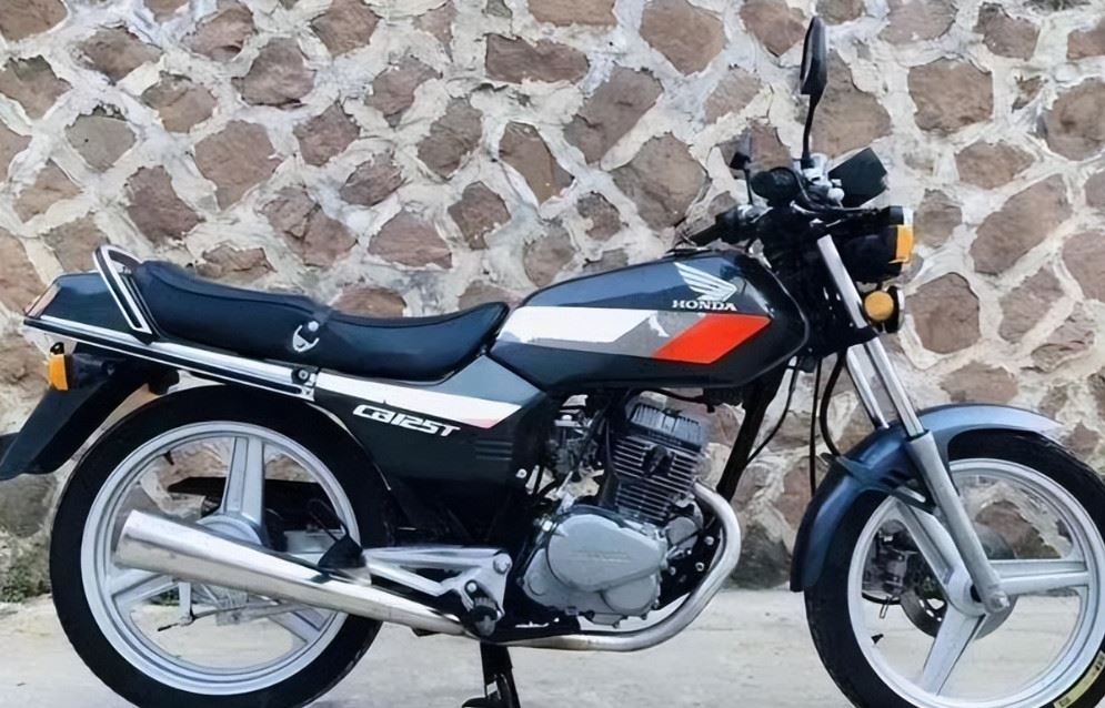 13款80,90年代流行的摩托车,骑过最后一辆的,说明你真的老咯!