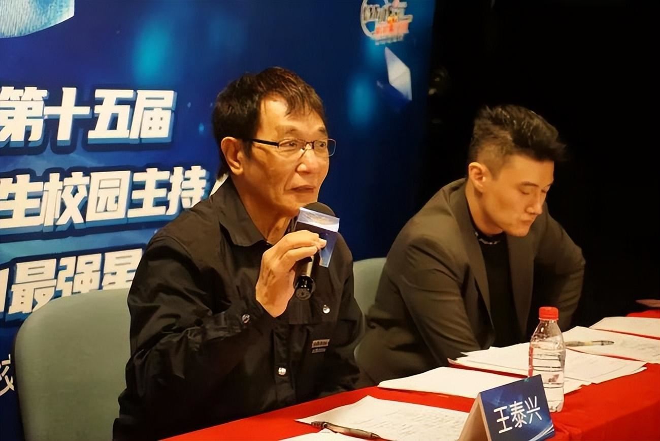 40年前广东最红体育节目主持人,而如今却天各一方