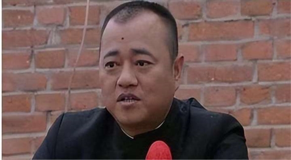 东北大佬张家豪:一手遮天20年,2拳倒地?真相令人震惊