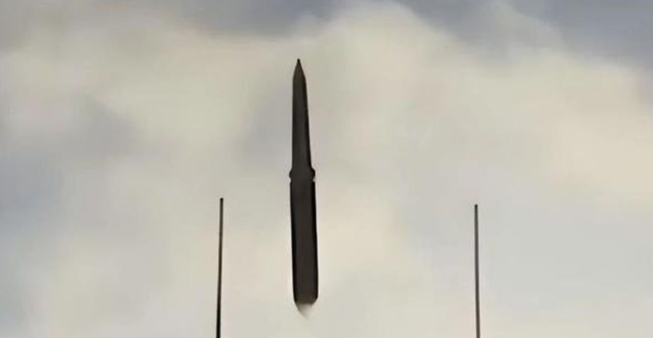 反舰导弹"鹰击18"公开,美评:全球最恐导弹!