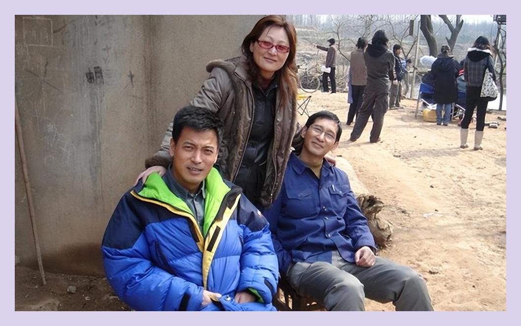 王海地:蒋勤勤前男友,娶了圈外妻生子,如今儿子比他更帅