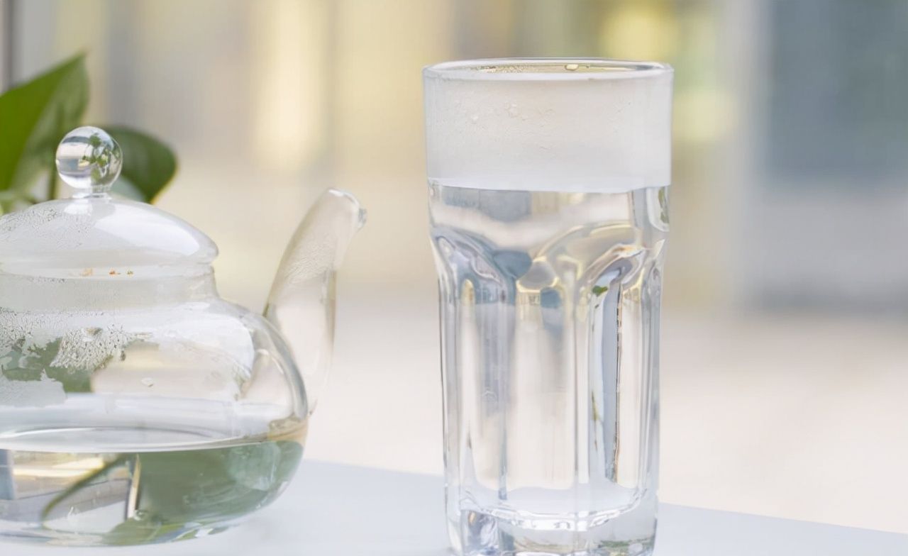 经常喝冰水身体会出现哪些变化,一篇文章告诉你