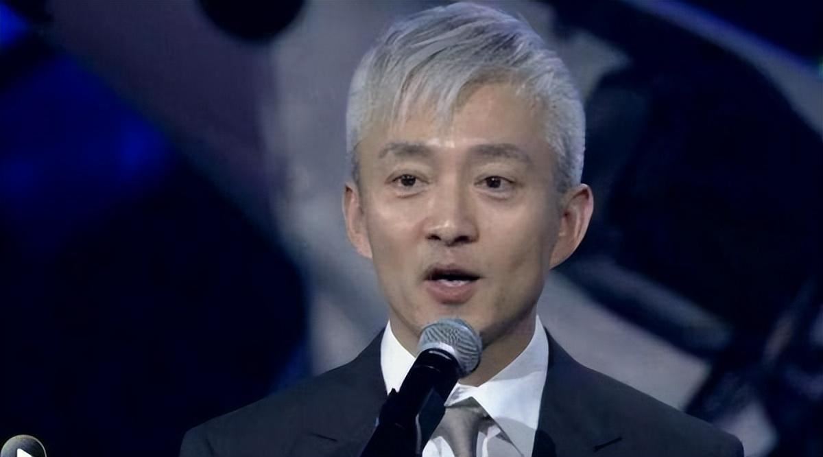 "央视才子"亚宁:被迫转型成老板,55岁已满头白发婚姻至今是谜