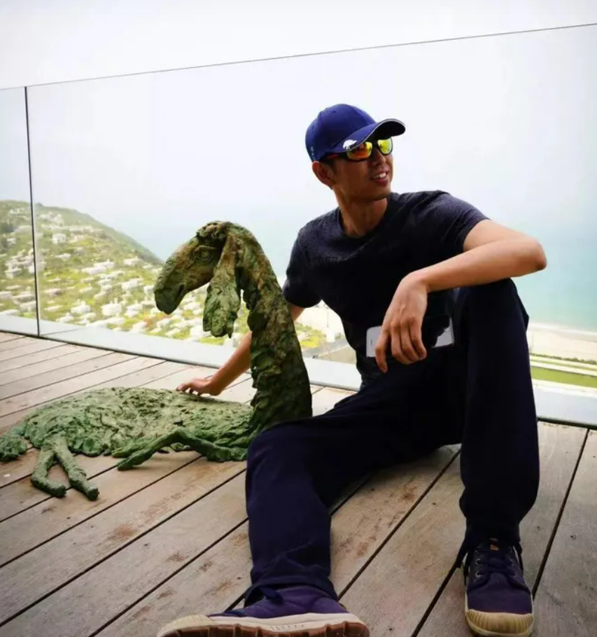 "水哥"王昱珩近况:常年不上班,住奢华豪宅,他的生活让人羡慕