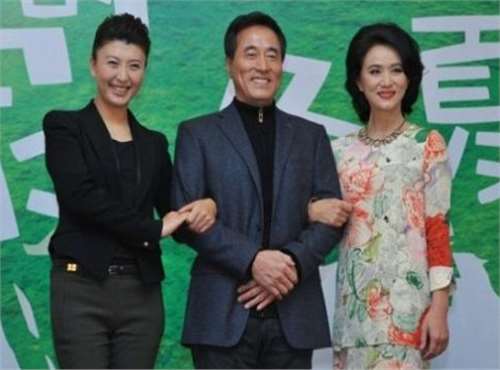 杨立新2婚娶90后,老婆比儿子还小3岁?他说:我只有一妻一子