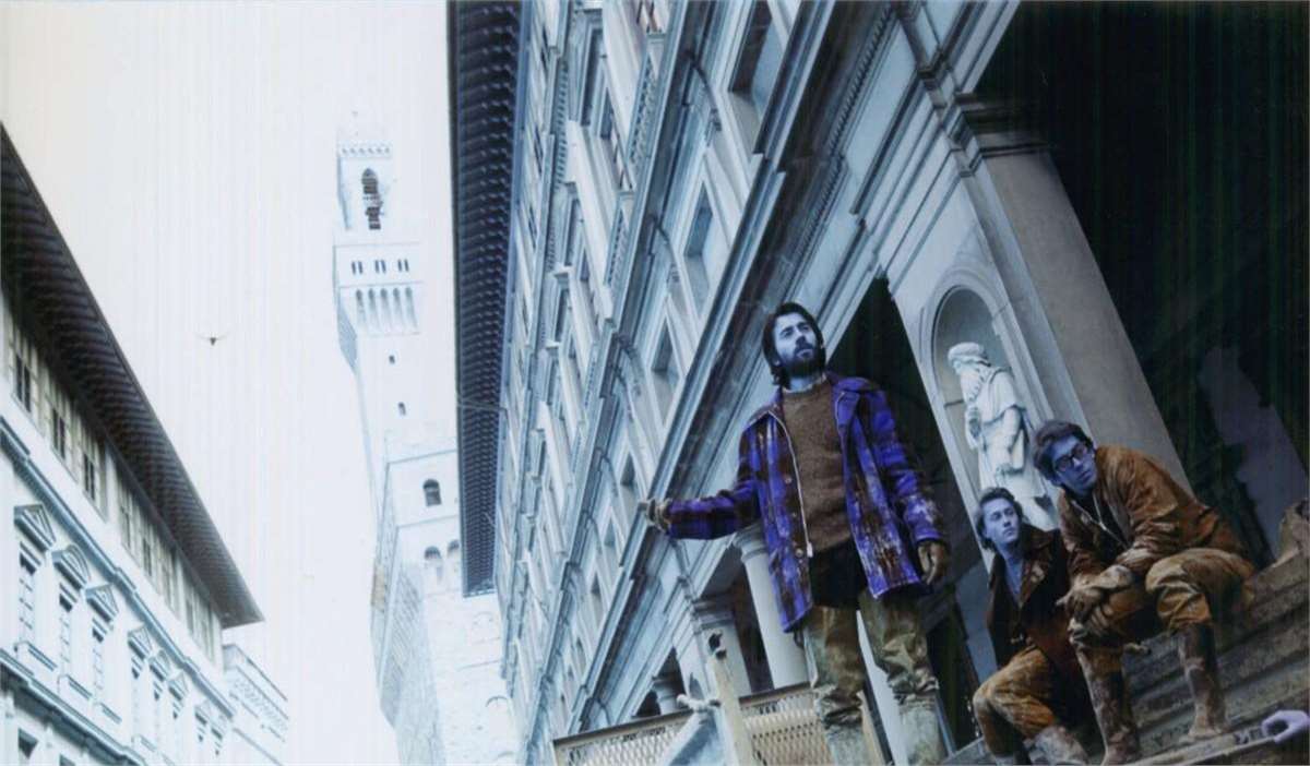 《灿烂人生》对比蒙太奇的镜头中,马迪奥纵身一跃最是让人意难平