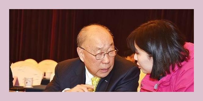 双汇"废太子"实名举报亲爹,偷税漏税养小三,还转美国35亿美金