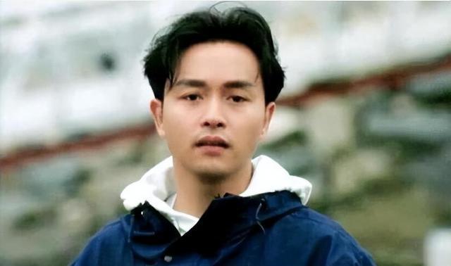 张国荣去世真的是由于抑郁症吗?央视首次以新闻形式报道艺人逝世