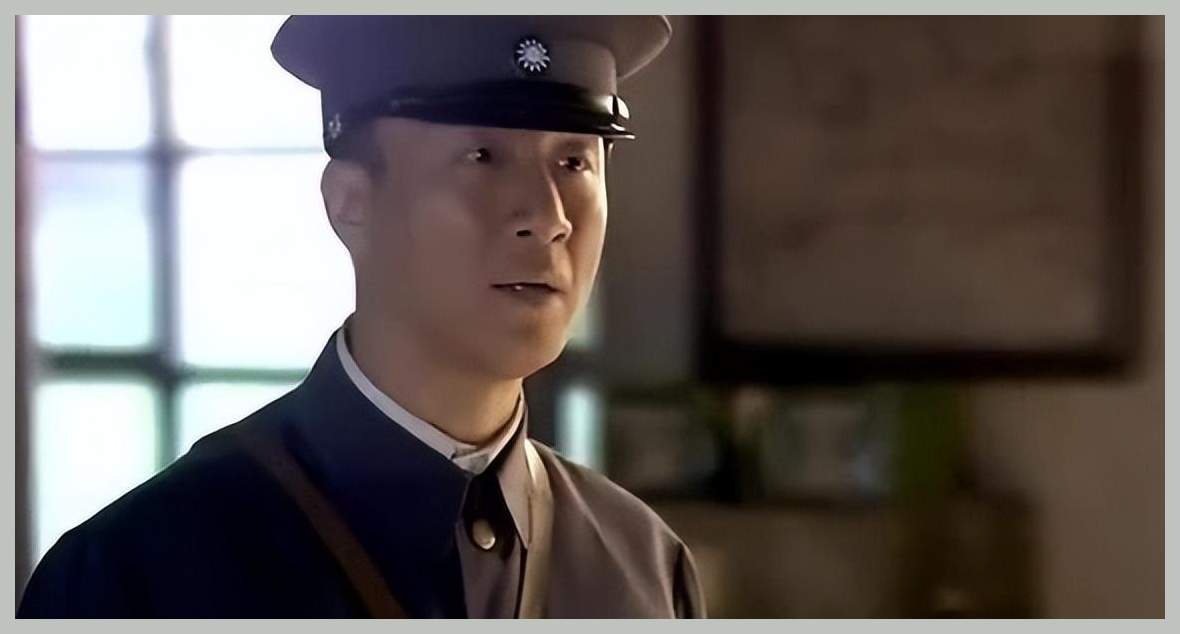 从沙场猛将到后勤翘楚:杨立青的转型奇遇一次文职军衔的必然选择