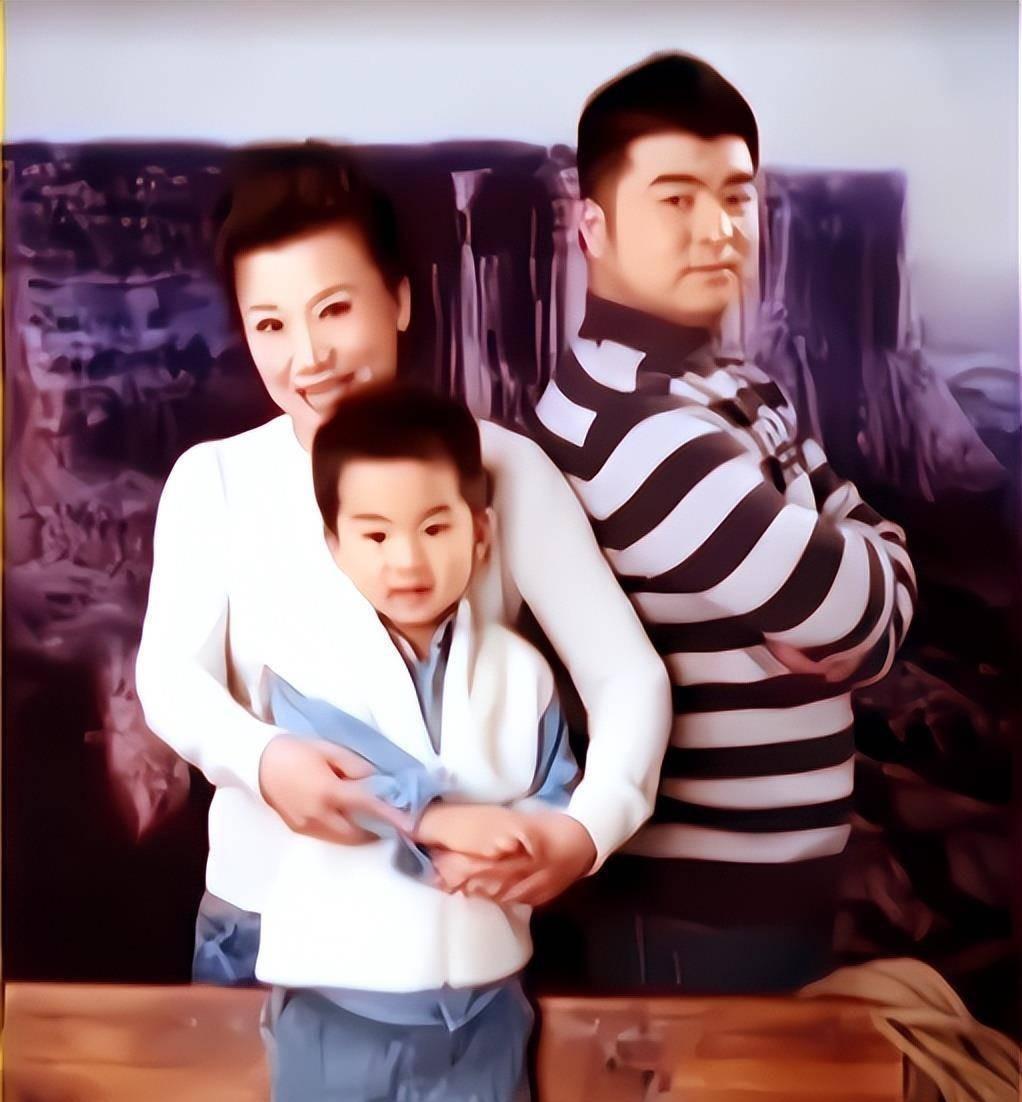 离婚20年后,再看小香玉的现状,才明白王为念为何与她离婚