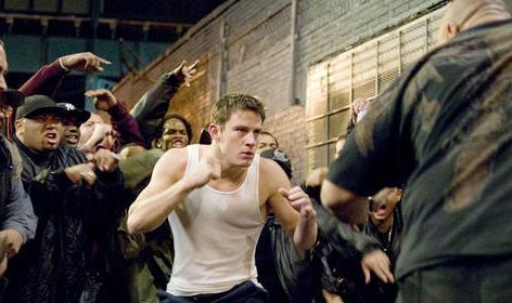 《地下拳击场》拳王之间的终极之战,肖恩的连环拳生猛帅气!