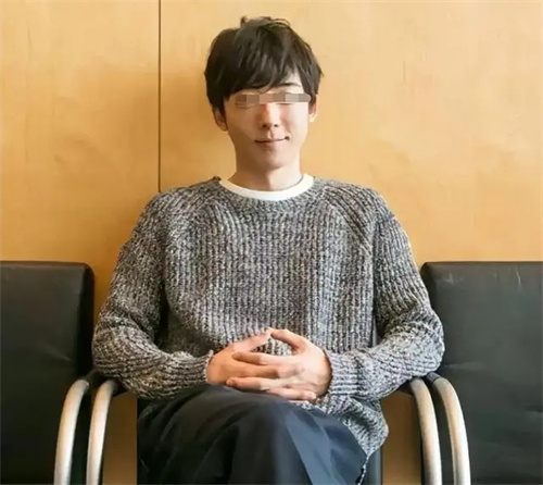 2021年,重庆黑老大王平被执行注射死刑,临刑前拒见父母孤身赴死