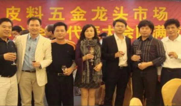 温州"皮革大王"王敏:被家人送进精神病院,姐弟俩撬走亿万财产