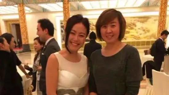 回顾:香港名媛罗力力,抱5个月大女儿跳楼,她到底经历了什么