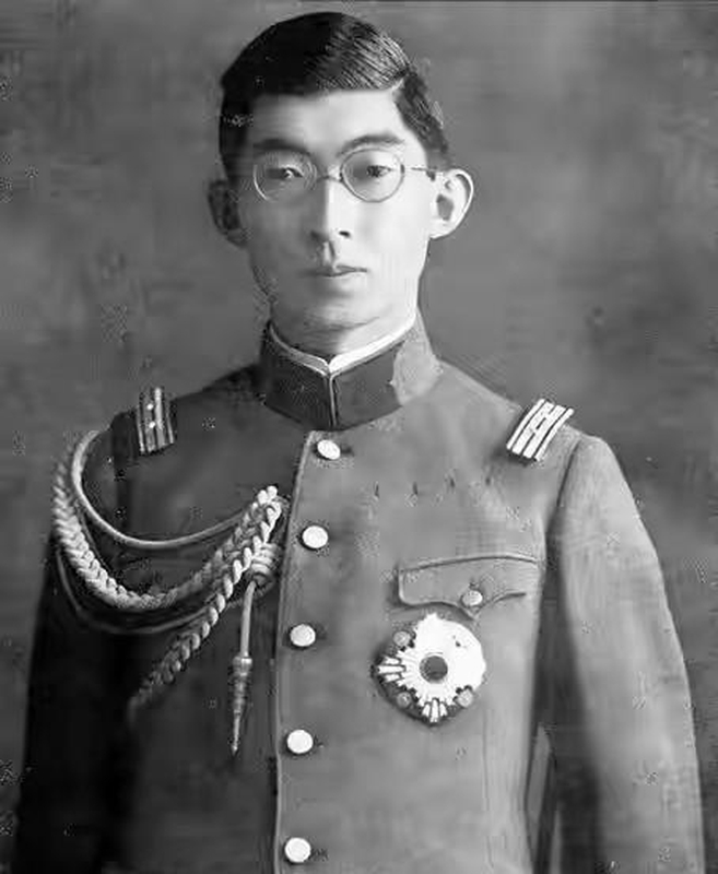 回顾精神病患者也能当日本天皇大正天皇在国会上发病,后来怎样