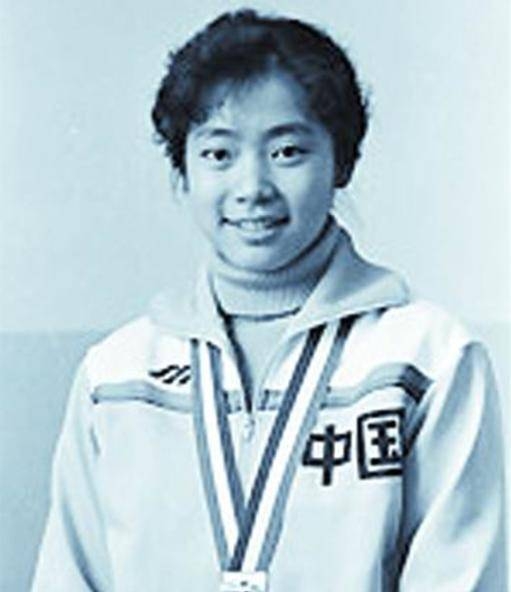 女排唯一的五冠王梁艳:退役后转战商场身家过亿,女儿是清华博士