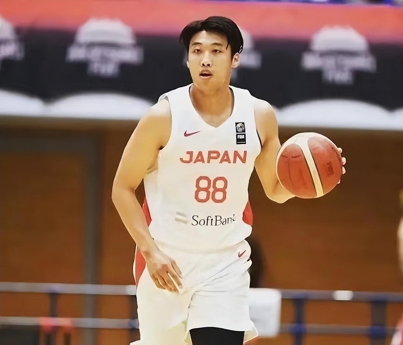 回顾张本天杰:退出中国球队后,加入日本球队,如今怎样