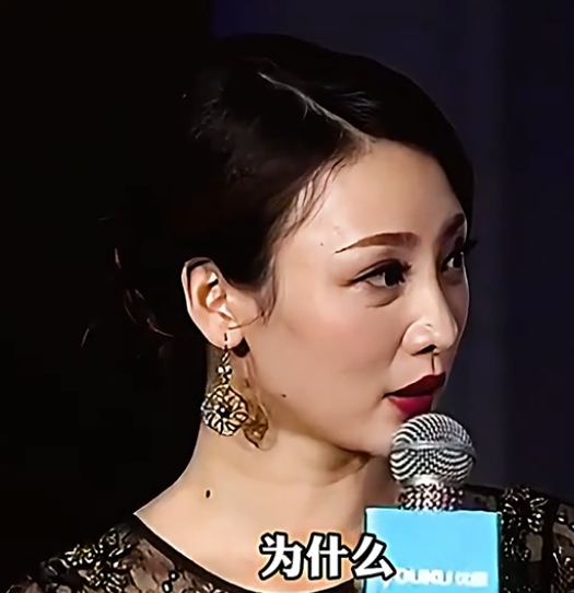 恶趣味调侃柳岩,当众乱摸女儿,周杰伦与其闹掰,他的下限在哪里