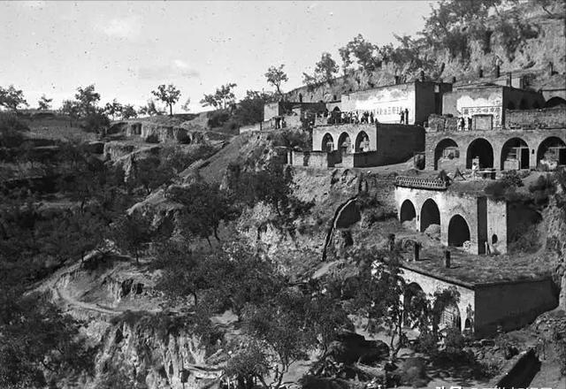 抗战时期延安八路军!30张让人很心酸老照片,看上千百遍也会泪目