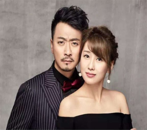 黄俊鹏:根正苗红,曾立志考理工科!却意外成全了妈妈的演员梦