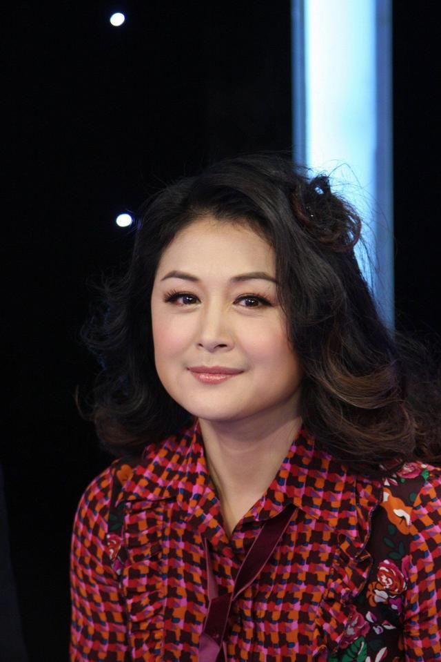 回顾无儿无女的于月仙:去世两年多后,丈夫张学松的选择让人泪目