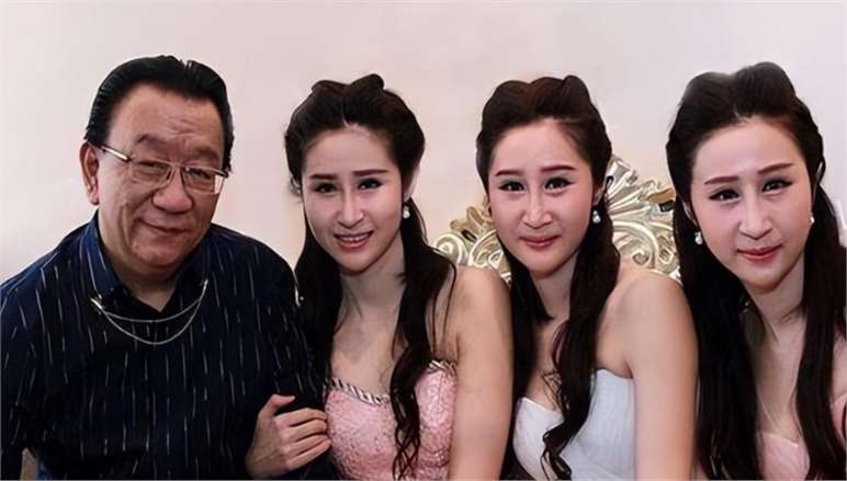 侯耀华直播首秀,聊女徒弟安娜金和假包,聊何云伟,聊侯耀文遗产
