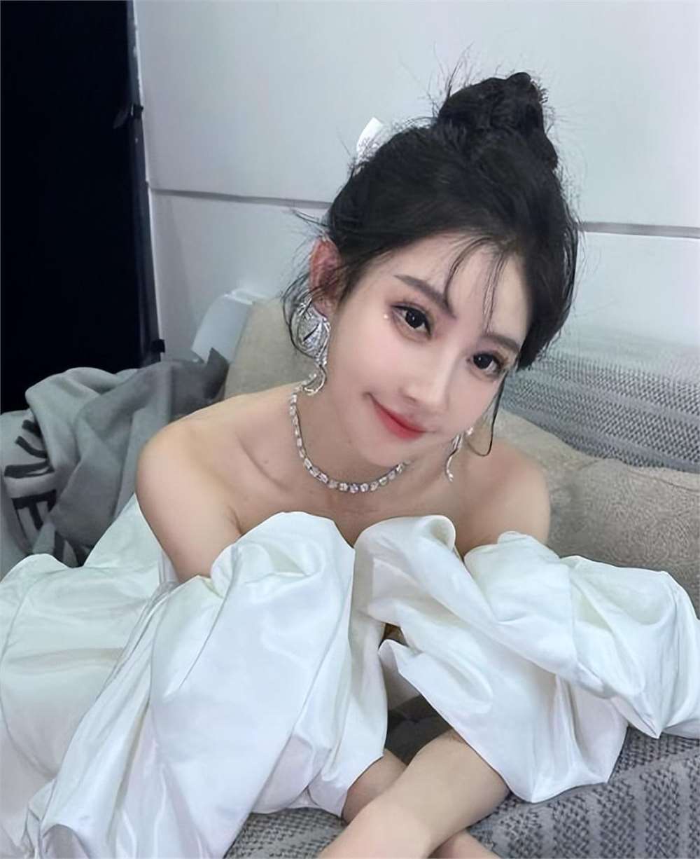 网红四大美女歌手,冯提莫,花姐上榜,谁才是你心中的第一名?