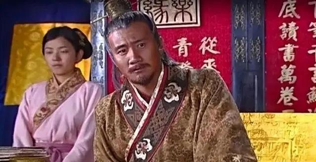 胡惟庸儿子被车轮轧死,他一怒之下杀马车夫,朱元璋:杀人偿命