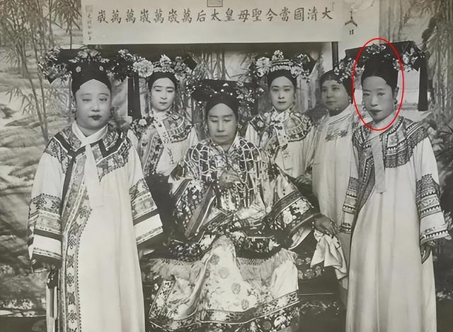 隆裕太后生活富裕,又没有疾病,为何在清帝退位第二年就离世了?