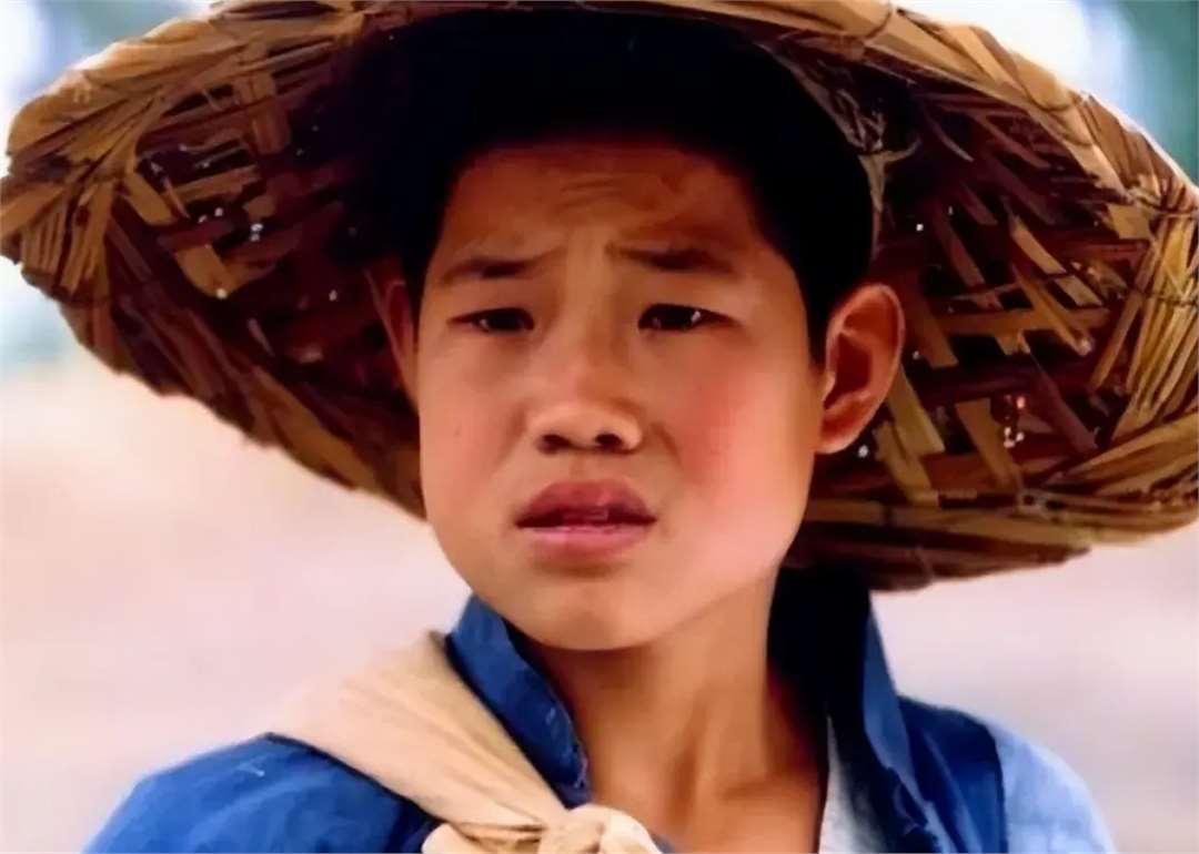 《小兵张嘎》4位童星现状,一个火一个凉一个学霸还有个路人