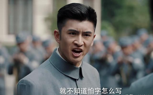 《雷霆战将》中的雷人镜头,简直是天雷滚滚,看完真想给导演一拳