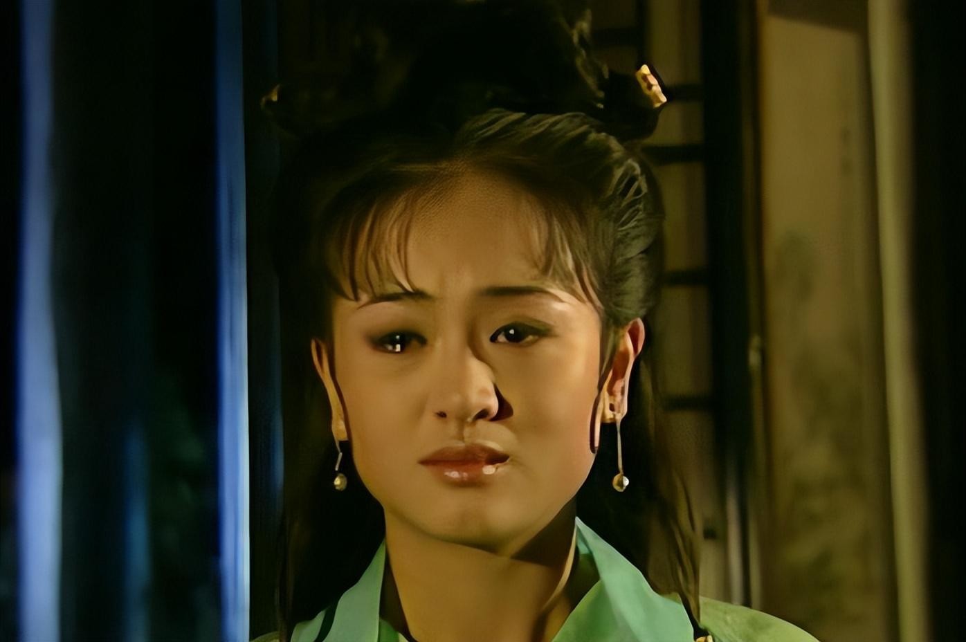 回顾:曾饰演"碧游仙子"当红却隐婚生子,42岁凭《知否》再翻红