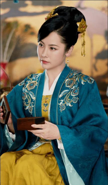 "妖系美人"杨明娜:曾以绝美古装"出圈",陷出轨疑云?可惜了