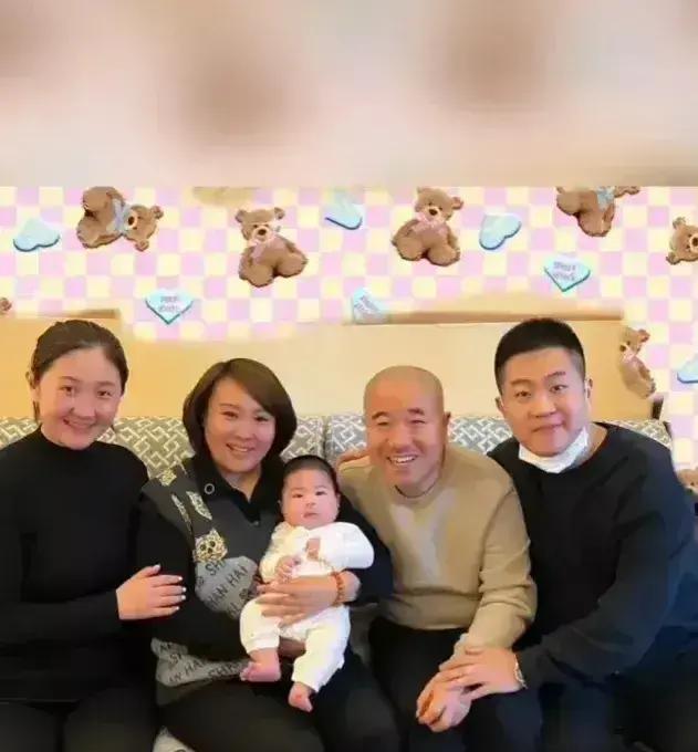 刘能现实生活老婆图片图片