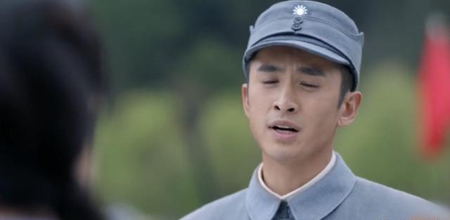 《雷霆战将》中的雷人镜头,简直是天雷滚滚,看完真想给导演一拳