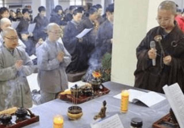 东北纯正"尼姑庙":僧众每天睡四小时吃一顿饭,不收门票不碰钱