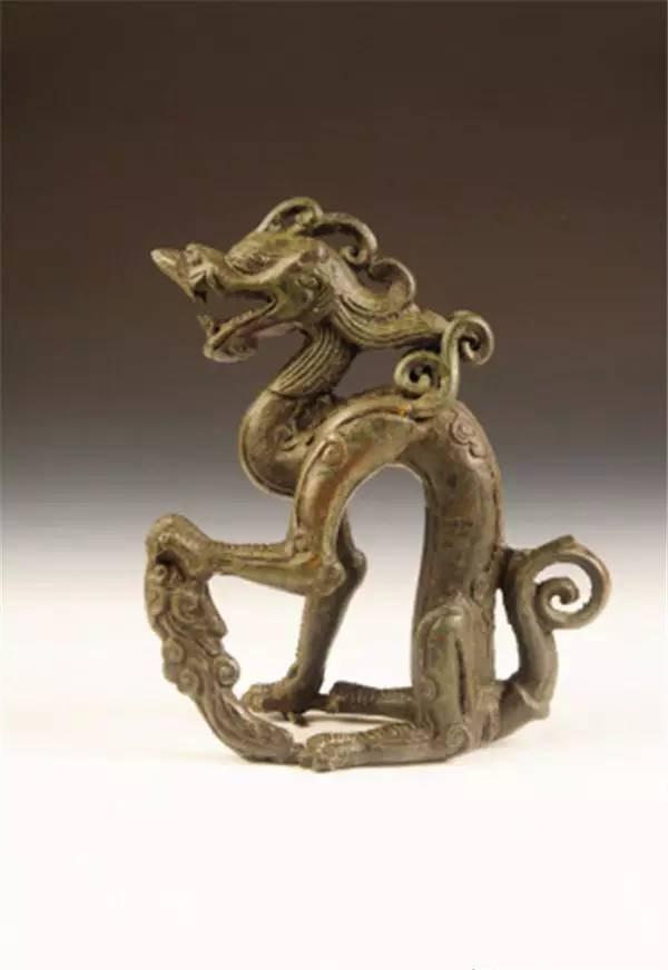关于阿城出土的金代铜坐龙是皇室的御用器物,你能看出什么