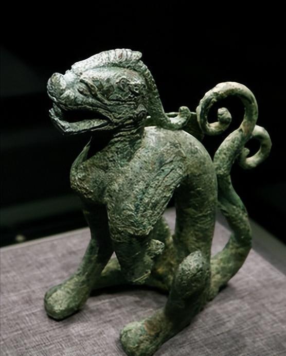 探析金代铜坐龙的起源发展,以及现代对其的研究成果