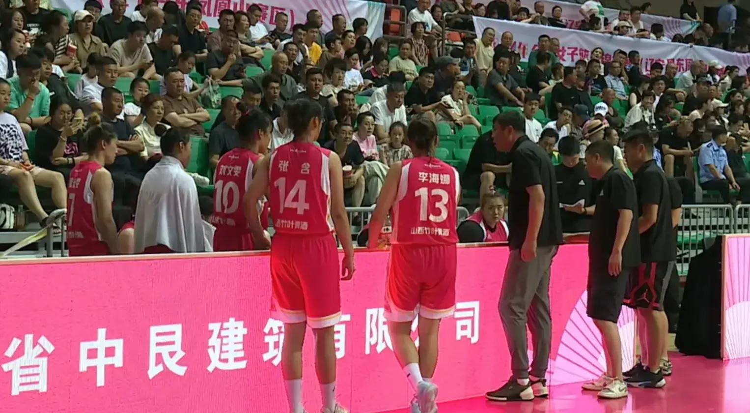 山西竹叶青女篮大胜60分,新后卫耀眼表现!